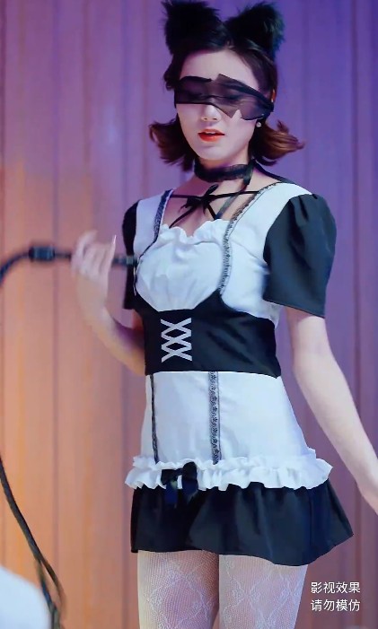 胜券在握[擦边短剧]